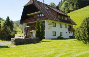 Afbeelding uit fotogalerij van Gästehaus Absbachtal in Bad Rippoldsau-Schapbach