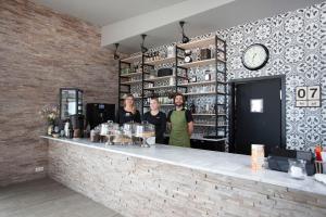 Viesi, kas uzturas naktsmītnē Arnarstapi Hotel