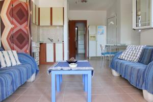 Gallery image of Kalliopi Apartments in Egina