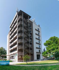 Φωτογραφία από το άλμπουμ του Hotel & Business Center Trakia σε Stamboliyski