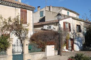 Gallery image of Maison Sous les Platanes in Saint-Pantaléon-les-Vignes