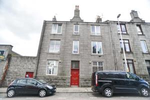 Gallery image of Modern Central Apartment in Aberdeen