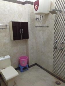 O baie la Primrose Hotel and Restaurant