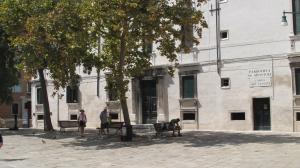 The building in which Az apartmant is located