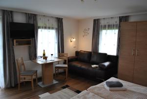 Posezení v ubytování Gästehaus Eßl