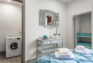 A bed or beds in a room at Dreamy Guelfa by Mmega