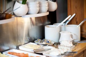 Jedlo v ubytovaní bed & breakfast alebo blízkom okolí