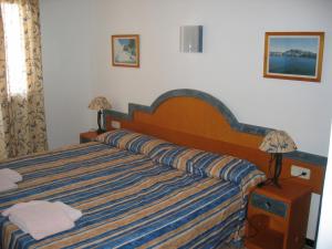 Apartamentos Sol Naixent (Spanje Cala Ferrera) - Booking.com