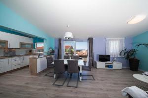 Kuchyň nebo kuchyňský kout v ubytování Apartman Josipa