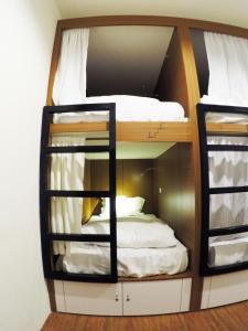 Master Chitow Hostel 객실 침대