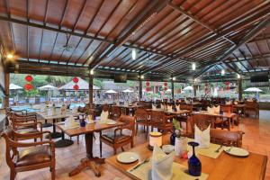 A restaurant or other place to eat at The Jayakarta Bali Beach Resort