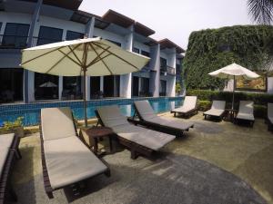 Gallery image of Alphabeto Resort in Nai Harn Beach