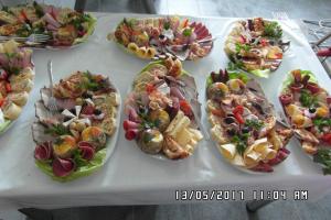 Đồ ăn tại/gần nhà nghỉ trang trại