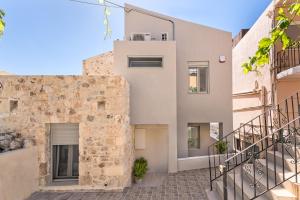 Gallery image of Aenaon Seaview Villa in Platanias