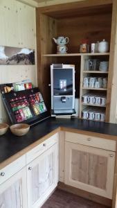 Dapur atau dapur kecil di Alphotel Mittersill # inklusive Sommercard #
