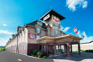 una representación del exterior de un hotel en Ramada Plaza by Wyndham Gatineau/Manoir du Casino, en Gatineau