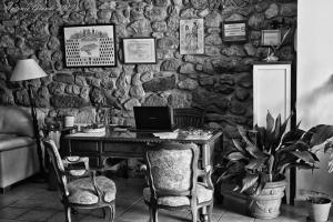TV a/nebo společenská místnost v ubytování Casa Velarde