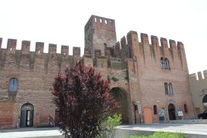 Kép The History Apartment - Le Cà De Boron szállásáról Montagnanában a galériában