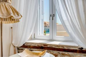 Gallery image of 1844 Suites Syros in Ermoupoli