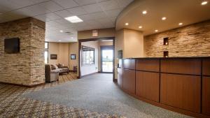 The lobby or reception area at Best Western Starlite Village