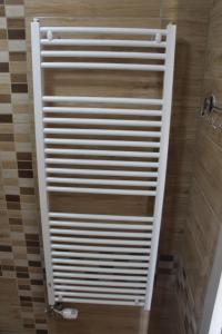 A bathroom at Verona Apartman
