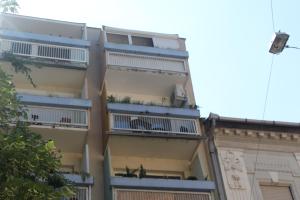 The building in which Az apartmant is located