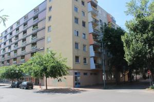 The building in which Az apartmant is located