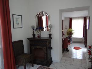 Vic-sur-SeilleChâteau Mesny Gite Au Fil des Pages的相册照片