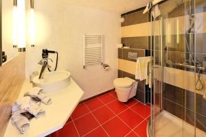 Bathroom sa Hotel Eden