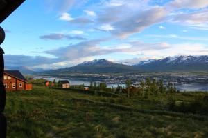 Foto da galeria de Akureyri Log Cottage em Akureyri