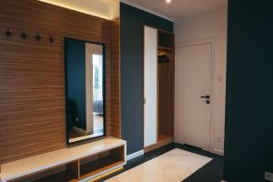 Ένα μπάνιο στο Grey Apartment Kołowa +12 φωτογραφίες