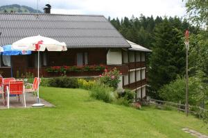 En have udenfor Gasthof Hotel IFENBLICK