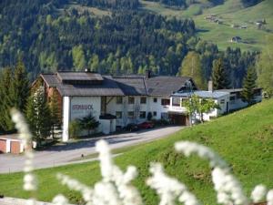 Naturlandskabet i nærheden af hotellet