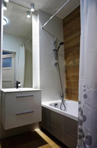 Kúpeľňa v ubytovaní JTB Nautica Aparthotel
