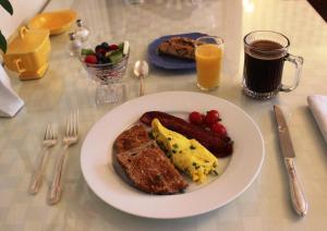 Фотография из галереи Wainwright Inn в городе Грейт-Баррингтон +49 фотографий