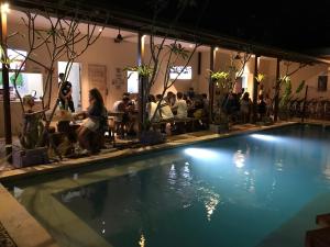 Bassein majutusasutuses M BOX Gili Trawangan või selle lähedal