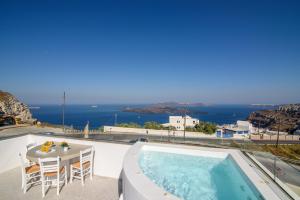 Gallery image of Island View Santorini in Pyrgos