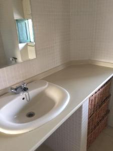 A bathroom at Casa Rural La Higuera Mayor