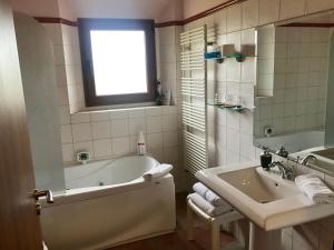 Ein Badezimmer in der Unterkunft Mas Duc