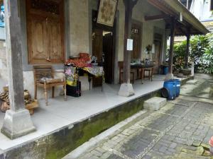 Patio nebo venkovní prostory v ubytování Batik Sekar Bali Guest House