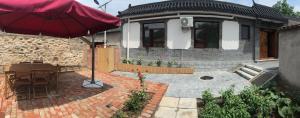 欢乐里·胖松家外面的花园