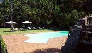 
The swimming pool at or near Baiona Guesthouse
