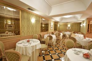 Posezení v ubytování Hotel Cilicia