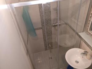 Koupelna v ubytování Apartments Veronika