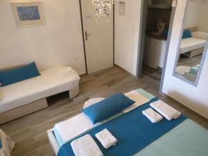 Postel nebo postele na pokoji v ubytování Apartments Veronika