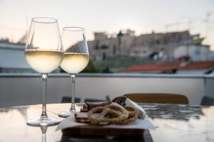 Nápoje v ubytování AD Athens Luxury Rooms & Suites + 37 fotografií
