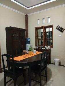 Foto dalla galleria di nDalem Eyang Dwijo a Yogyakarta
