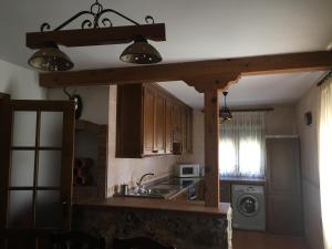 A kitchen or kitchenette at La Chaparra
