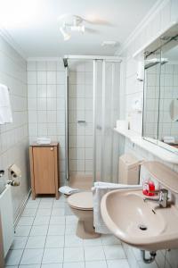 Kupatilo u objektu Ferienapartments Schnibbe