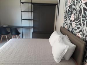 Кровать или кровати в номере 4 Seasons Luxury Apartments